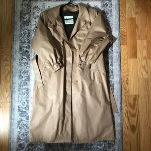 Vintage London Fog Trenchcoat Khaki / Tan